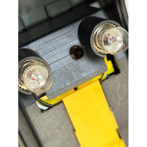 26 - Uniross CH8858 Rechargable work light