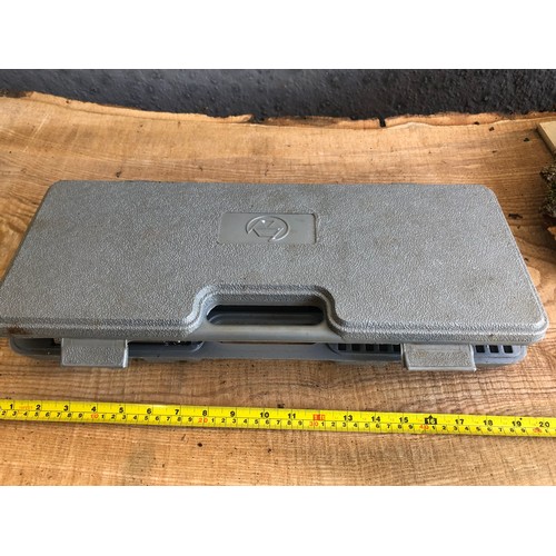 47 - Part socket set. Metric