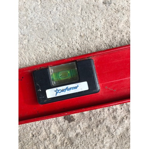 61 - Performer Adjustable level