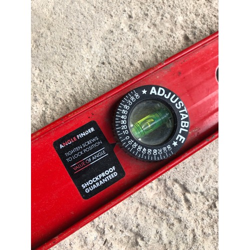 61 - Performer Adjustable level