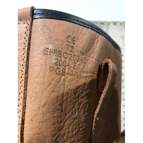 119 - Work boots size 8 appox