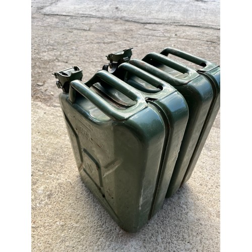 165 - 1x good 20L jerry can c2021
