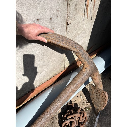 181 - Ships anchor with chain.