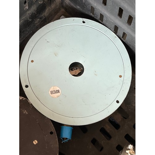 195 - SSD 30 in Kg to 30 lbf/in2 pressure gauge