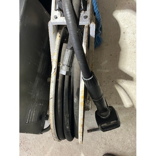 208 - Heavy duty Samoa fuel delivery system