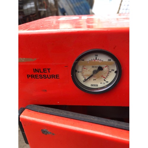 221 - MOD - Air purifier by Dominic for breathing gas.