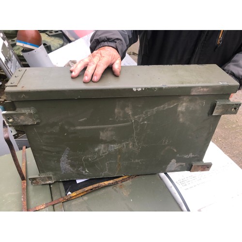 230 - MOD - Tank tool box