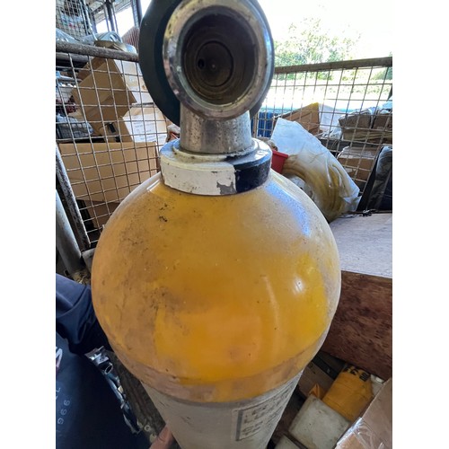 306 - MOD - Siebe Gorman 200 bar oxygen cylinder with valve assembly