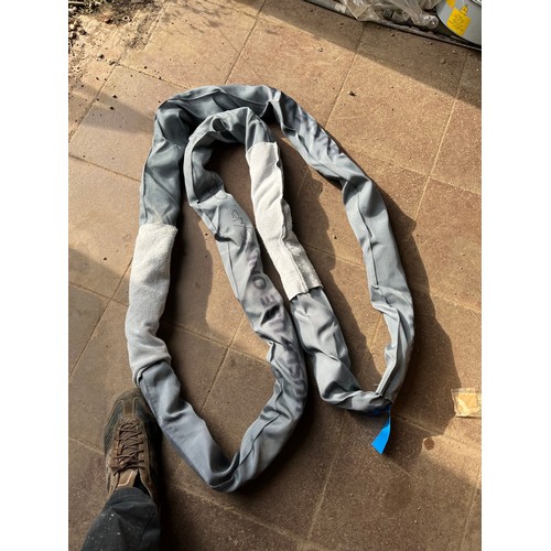 325 - MOD - 11 tonne sling