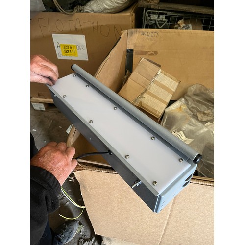 327 - MOD - Metal bulk head light c/w  130v bulbs