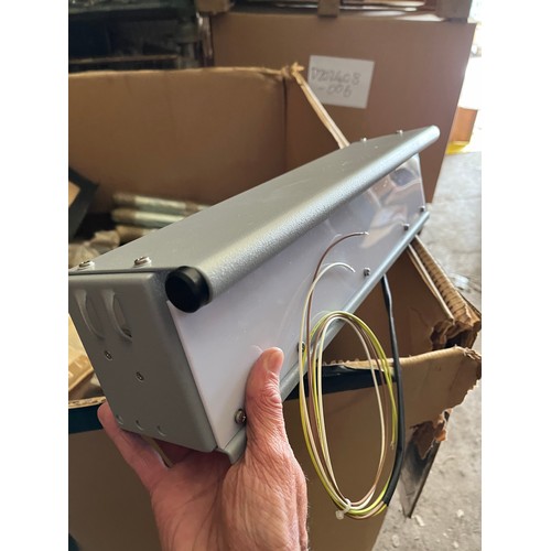 327 - MOD - Metal bulk head light c/w  130v bulbs