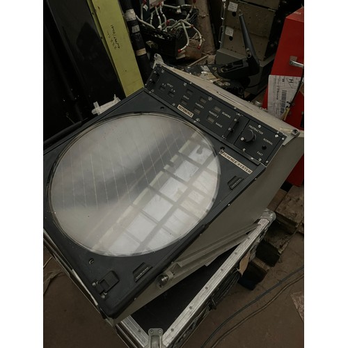 360 - MOD - Sea King Helicopter plan position indicator Radar screen in serviceable condition