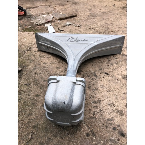 368 - MOD - Waves aluminium loud speaker.