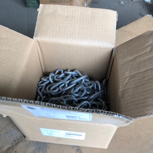 399 - MOD - 7 mm welded galvanised steel chain. Length 20 foot rated to 900kgs.