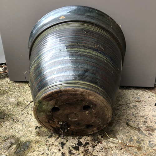 456 - Large glazed ceramic flower pot