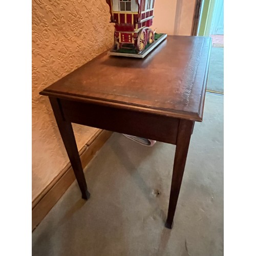 515 - Hall table with leather inlaid top and dovetailed drawers