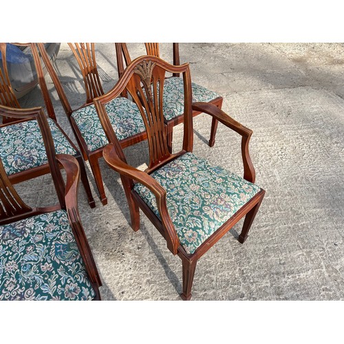 540 - Set of 6 Woodstock Reproductions dining chairs including carvers