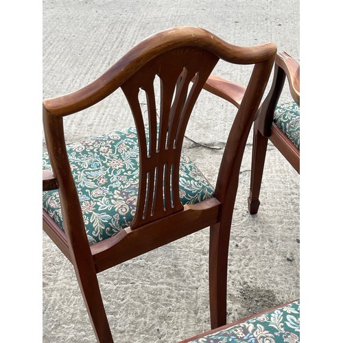 540 - Set of 6 Woodstock Reproductions dining chairs including carvers