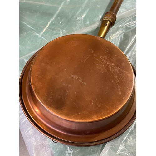 656 - Antique copper Victorian bed warming pan