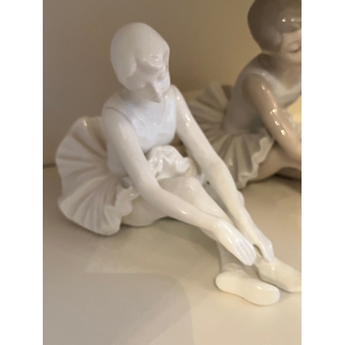 786 - 2 NAO Ballerina figurines