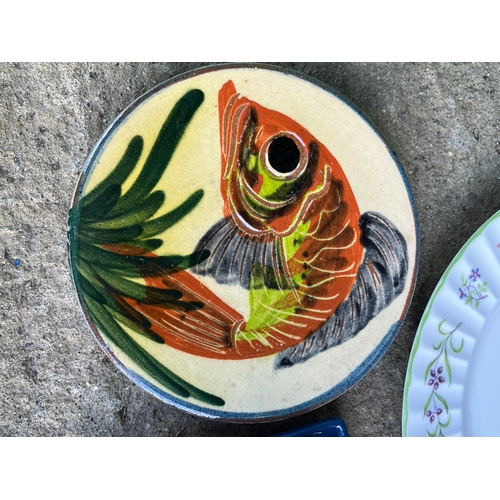 805 - Royal Worcester dinner plate and other