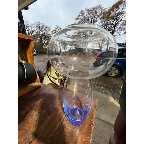 810 - Murano blue bulbous vase