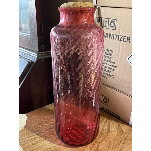 817 - Dartington cranberry swirl pasta jar