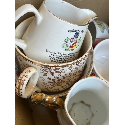836 - Box of chinaware including Widdicombe fair