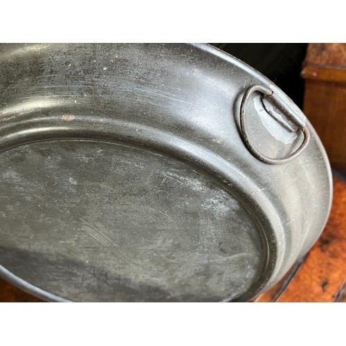 882 - Victorian JMW warming plate with stopper in a bee and flower decoration