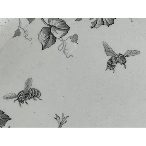 882 - Victorian JMW warming plate with stopper in a bee and flower decoration