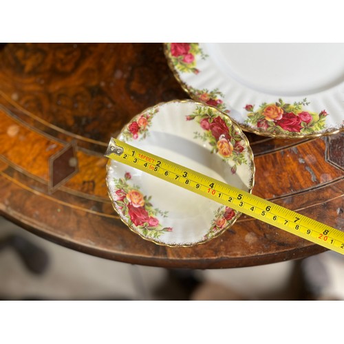 896 - Royal Albert Old Country Roses dinner plate and cereal bowl