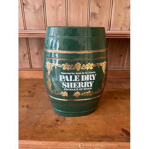 913 - Vintage Sherry barrel by Royal Winton