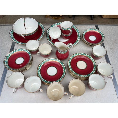 928 - Box of 0419 numbered red and white floral chinaware