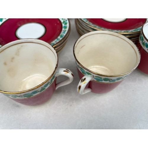 928 - Box of 0419 numbered red and white floral chinaware