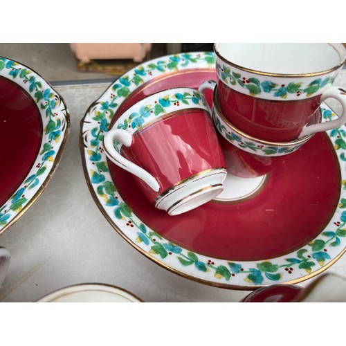 928 - Box of 0419 numbered red and white floral chinaware
