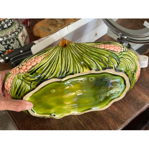 934 - Sarreguemines majolica basket No.4726