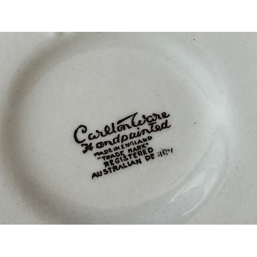 945 - Carltonware Austrian pattern cruet set.