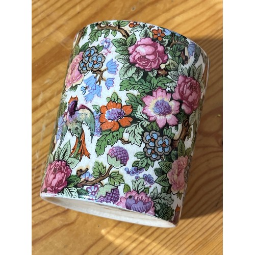 947 - Crown Ducal G R & Co. cup