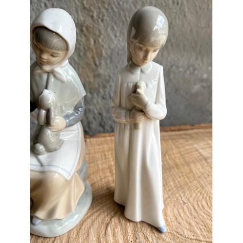 968 - Spanish Figurines