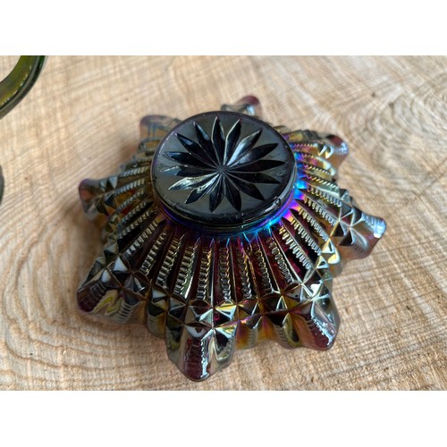 970 - 2 Carnival glass bowls