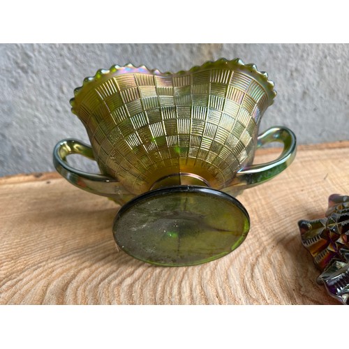 970 - 2 Carnival glass bowls