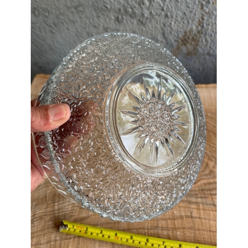 977 - Large Whitefriars  clear glass relief moulded bowl