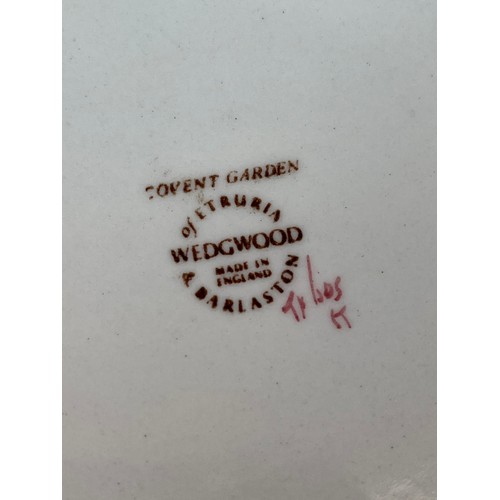 1042 - Wedgwood Covent Garden fruit set