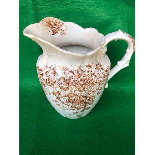 1133 - Large antique water jug