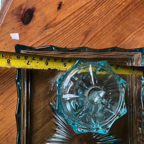 1139 - Art deco pressed glass to include a blue dressing table set.