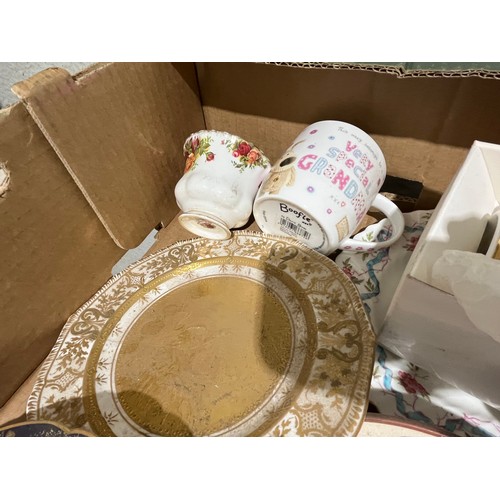 1251 - Collection of plates. 2 with repairs, to include George Jones and  Hancock Derby