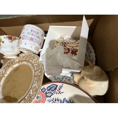 1251 - Collection of plates. 2 with repairs, to include George Jones and  Hancock Derby