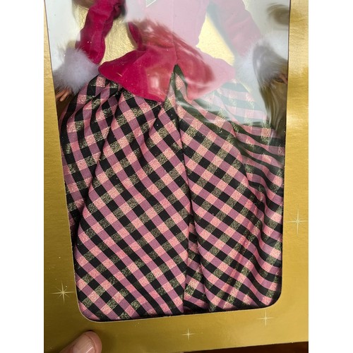 1291 - Early Barbie doll. Winter Rhapsody Barbie, 1995 Avon Exclusive Special Edition Barbie, in excellent ... 