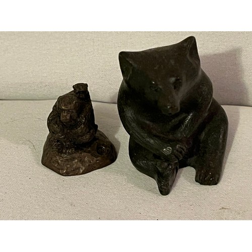 1306 - 2 small bronze resign figurines
