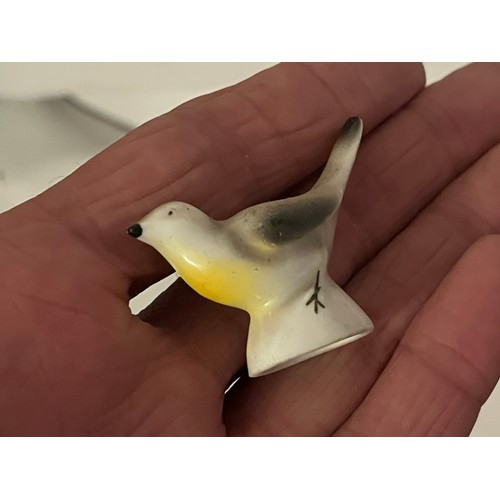 1308 - Miniature china figurines